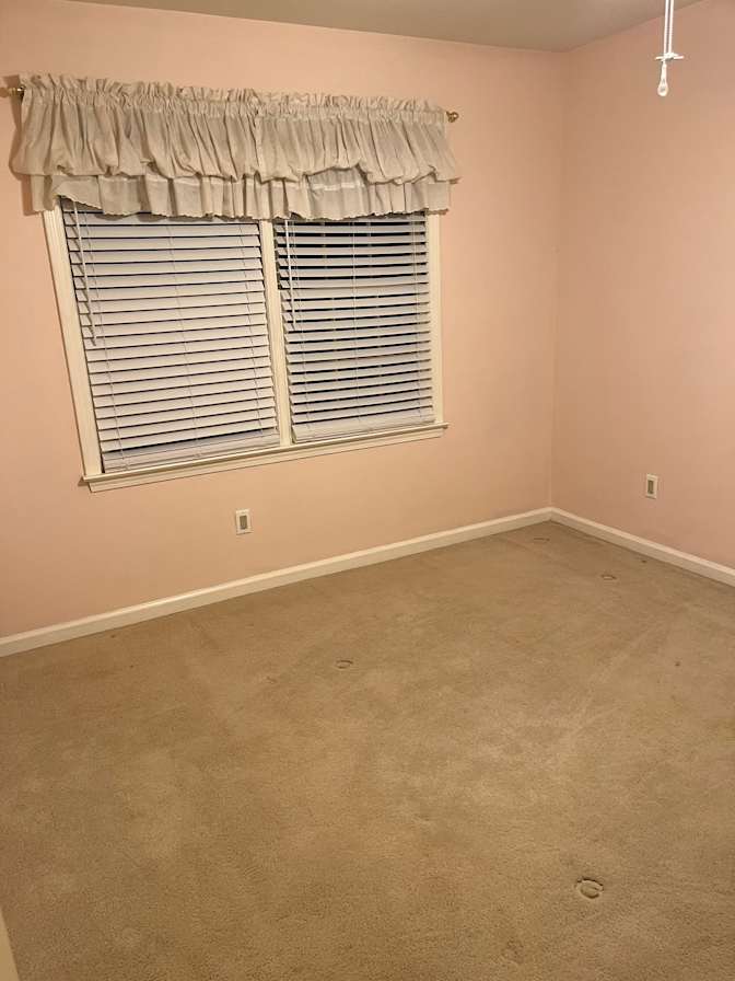 Caroline's room