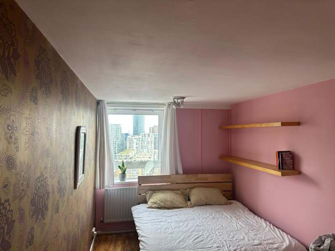 Ravel's room