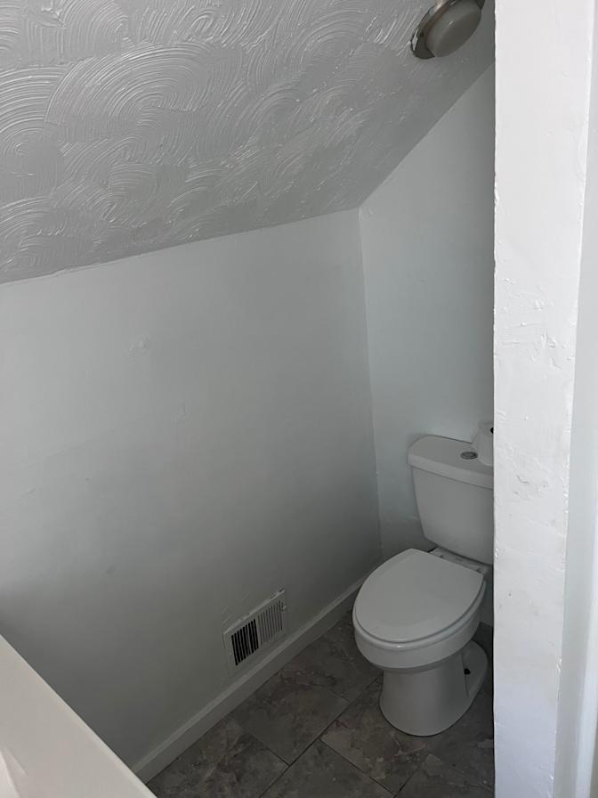 Jay/Nikki's room
