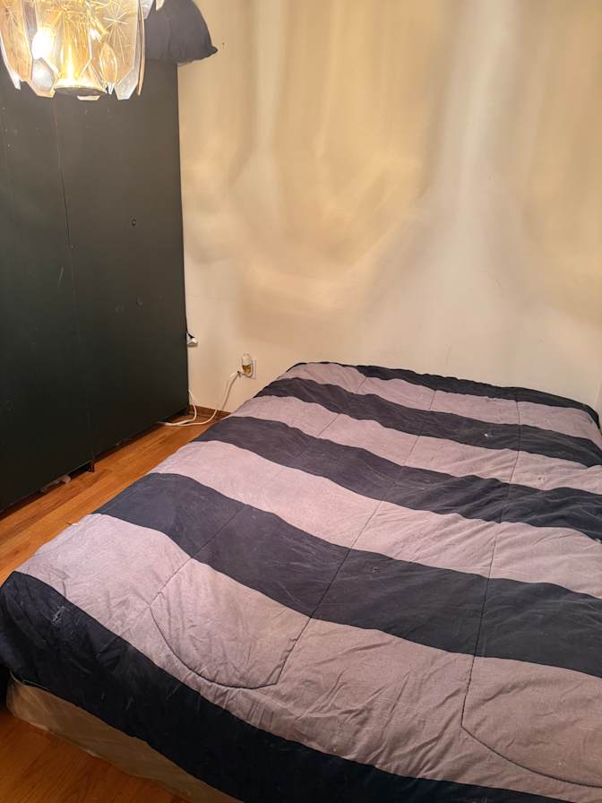 Os. C's room