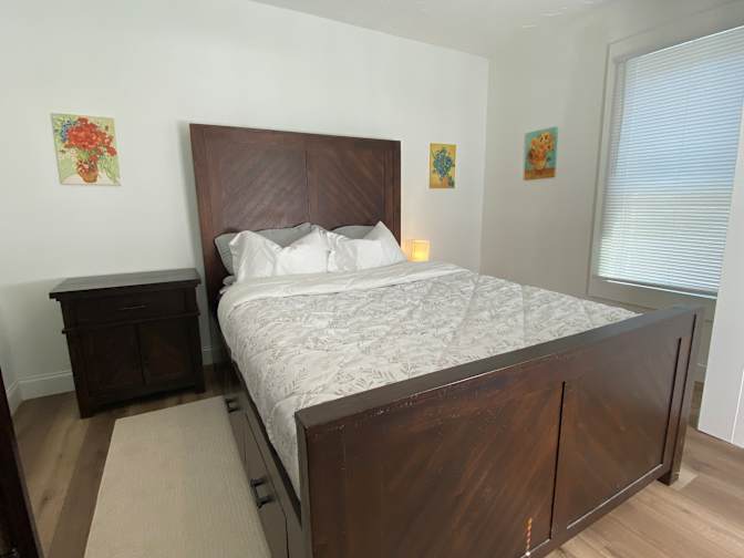 Gorden's room