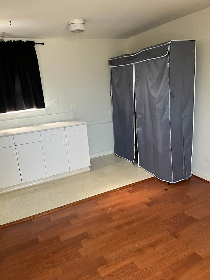 Kourosh's room
