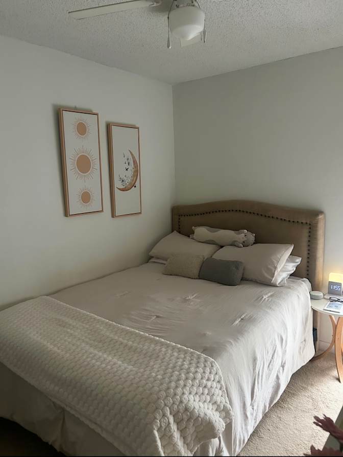 Valeria's room