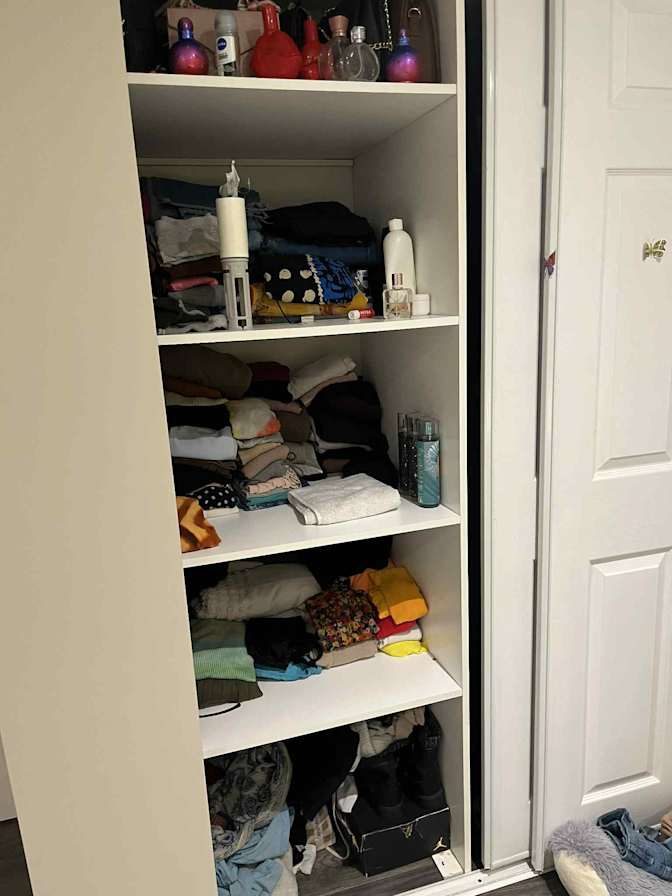 ouleiyah's room