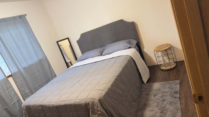 Eddie's room