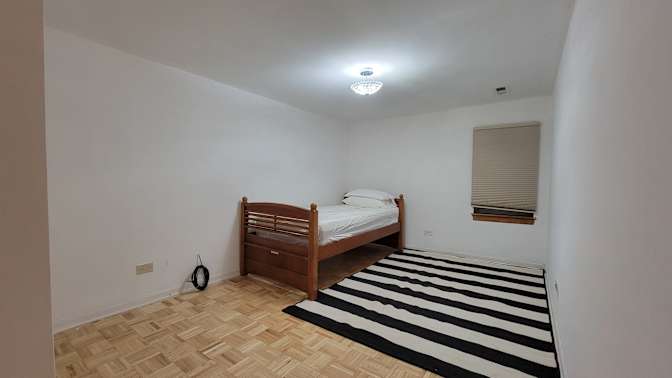 ahmed's room