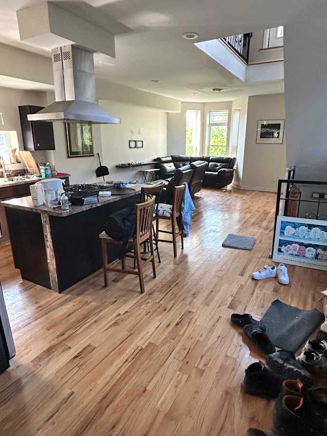 Jon's room