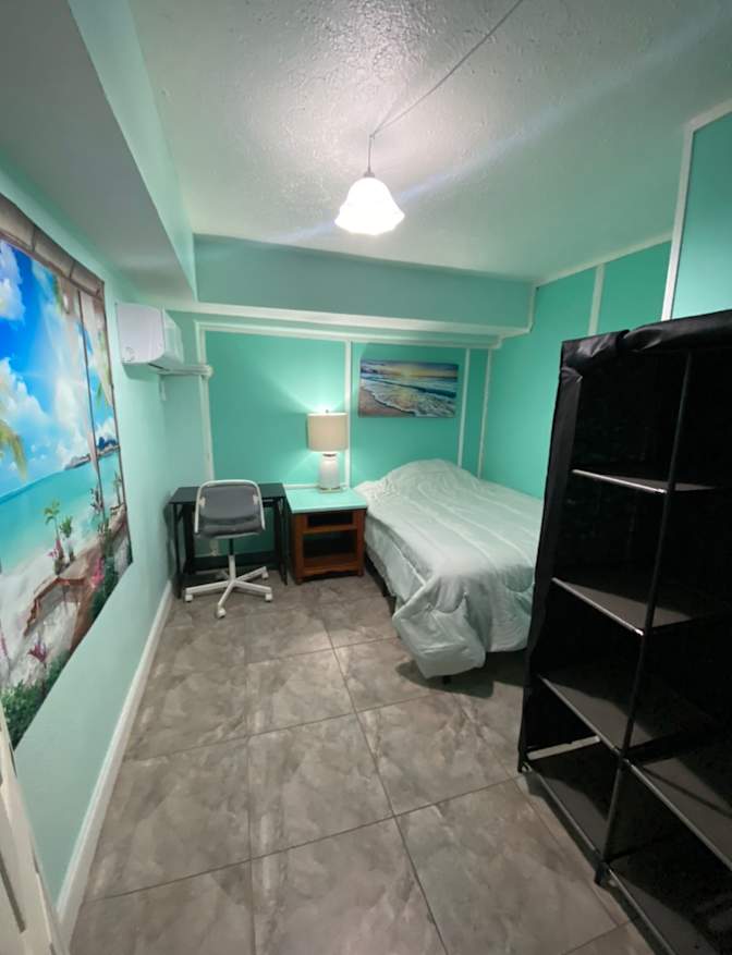Davis's room
