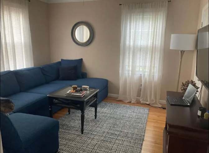 Thomas's room