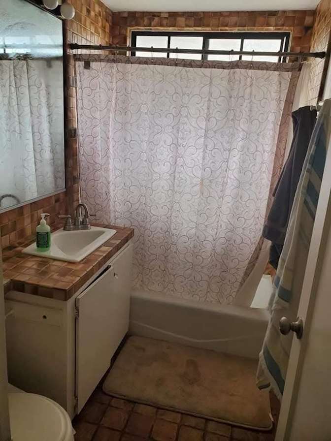 Caitlin's room