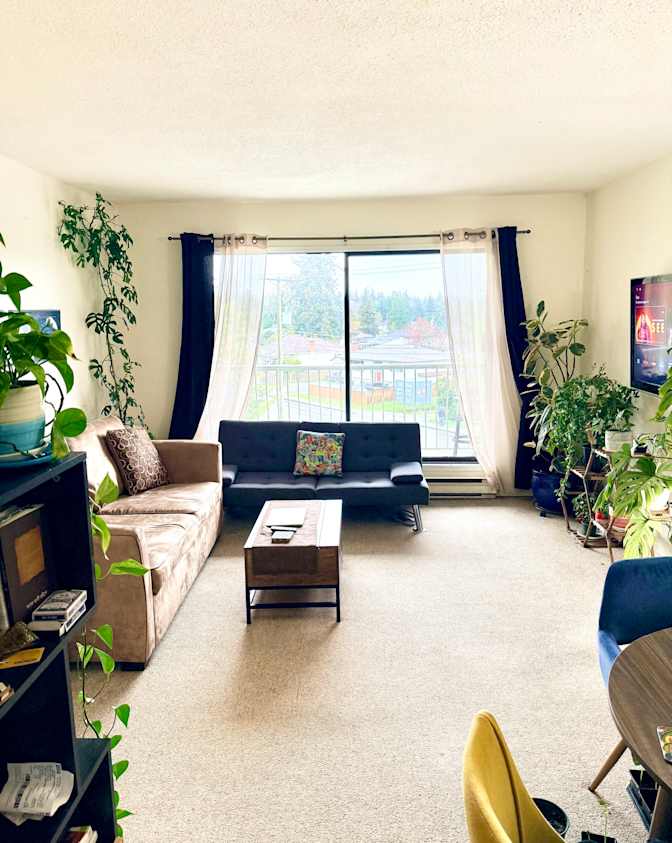 Ame's room