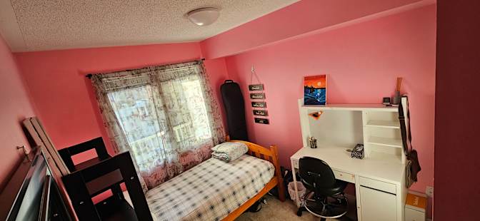 Sam sh's room