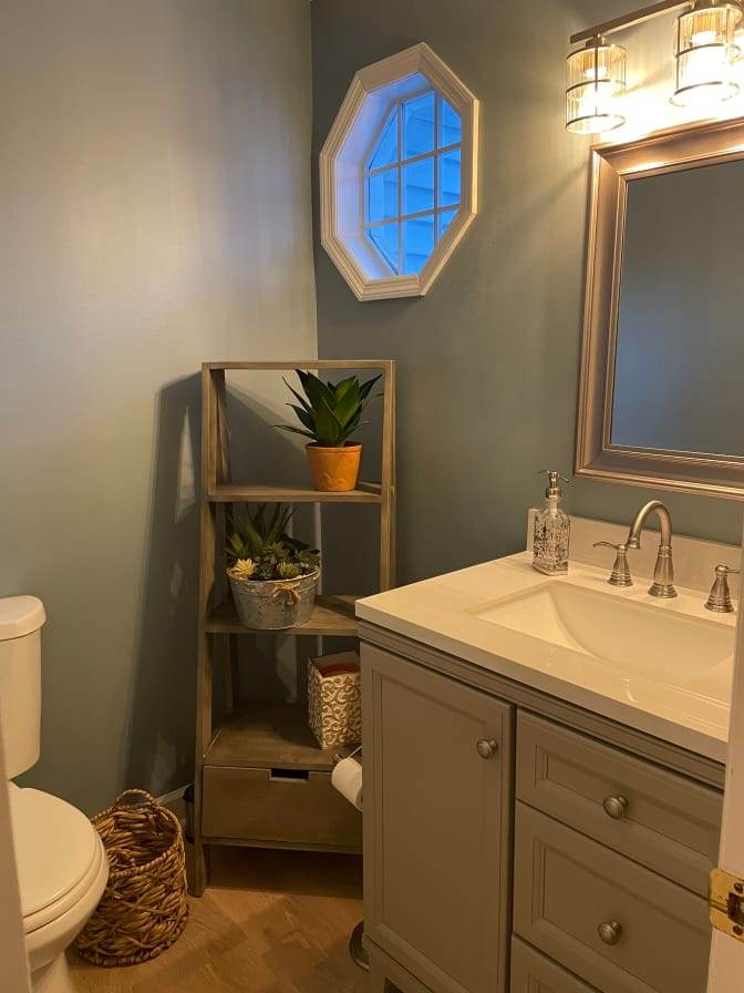 Jodi's room