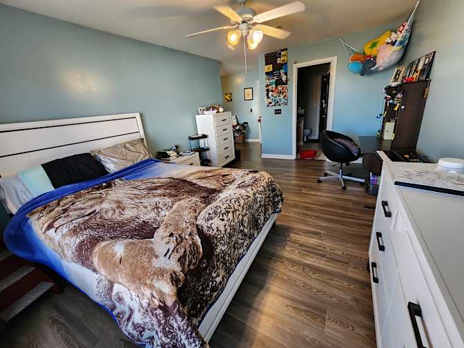 Jazmine's room