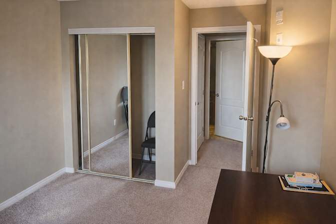 Dustin's room