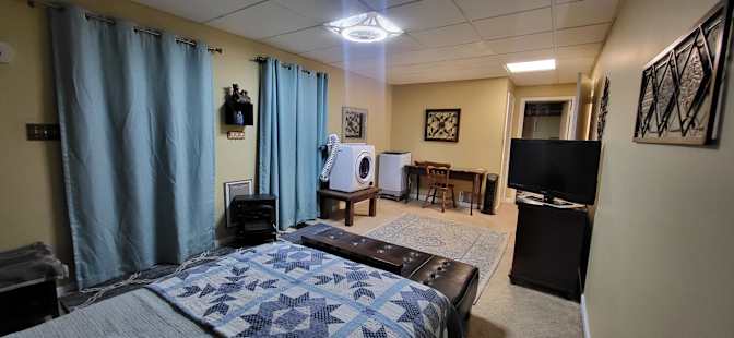 Woodstock's room