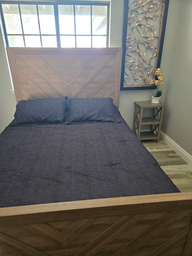Maria L's room