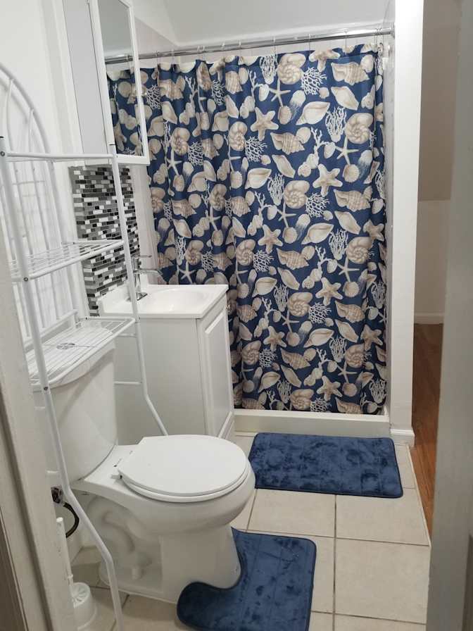 D's room