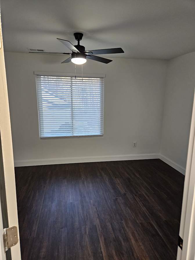 R. Jingles's room