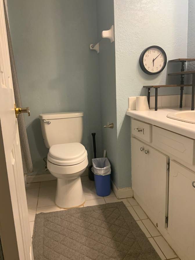 Ty S's room