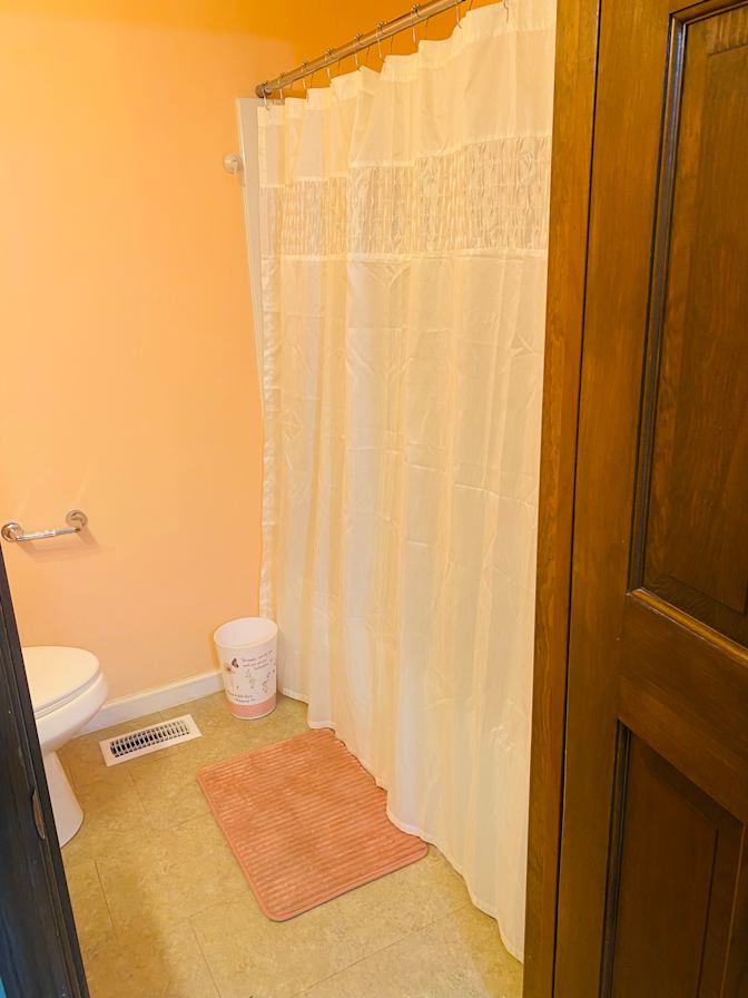carolina's room