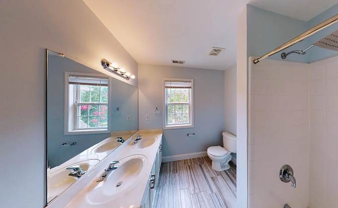 Alcove Rooms's room