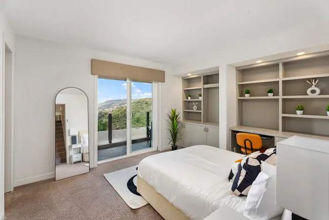 Larry's room