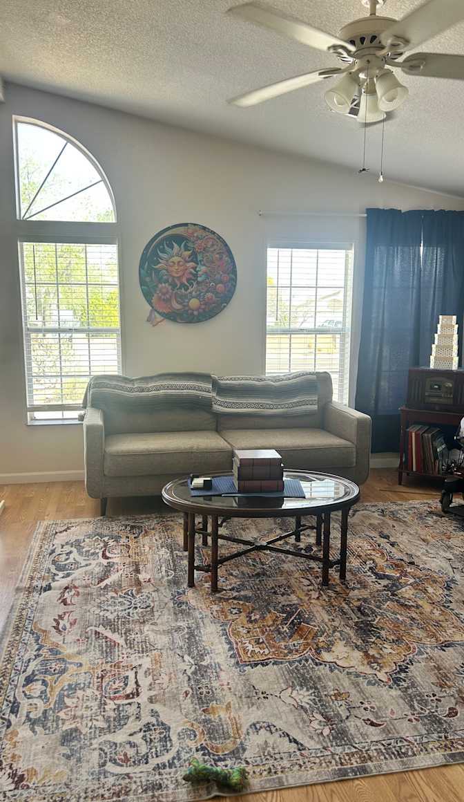 ABQ-border Progressive Home's room
