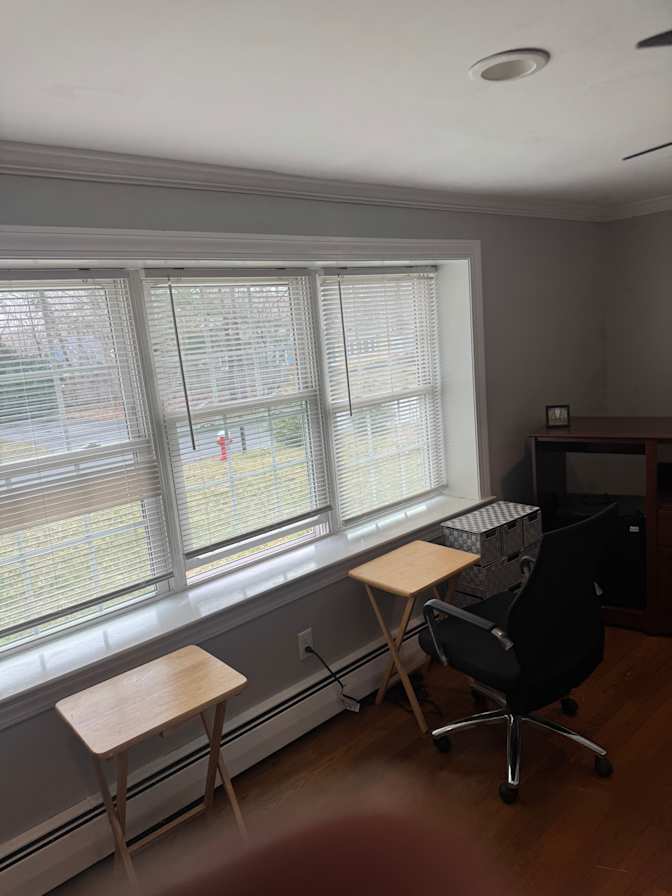 Howard's room