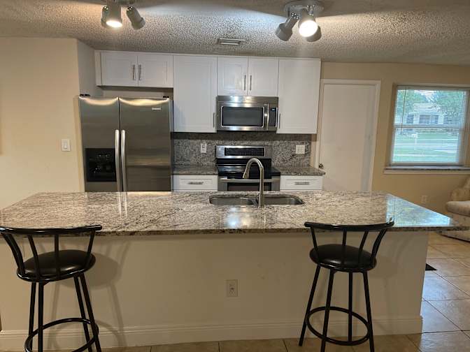 Jason Bryan, Realtor's room
