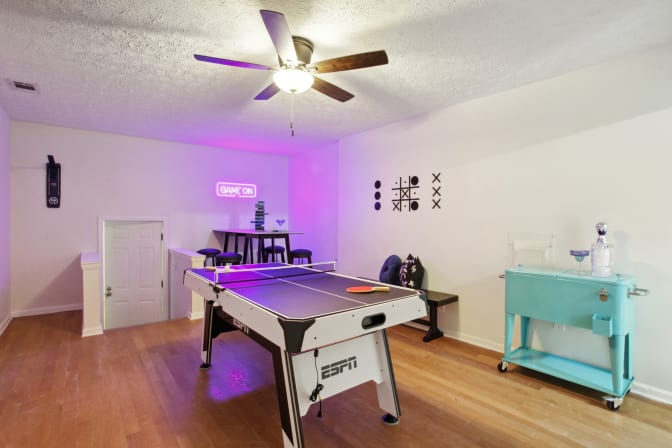 Jabbar's room
