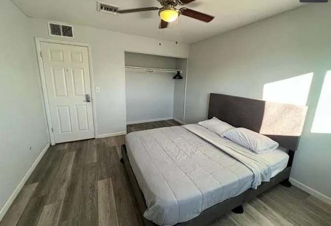 Melinda's room