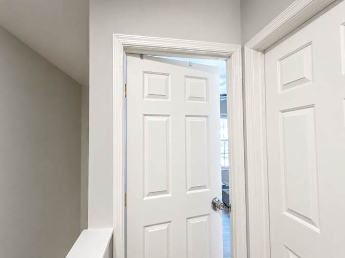 Jon's room