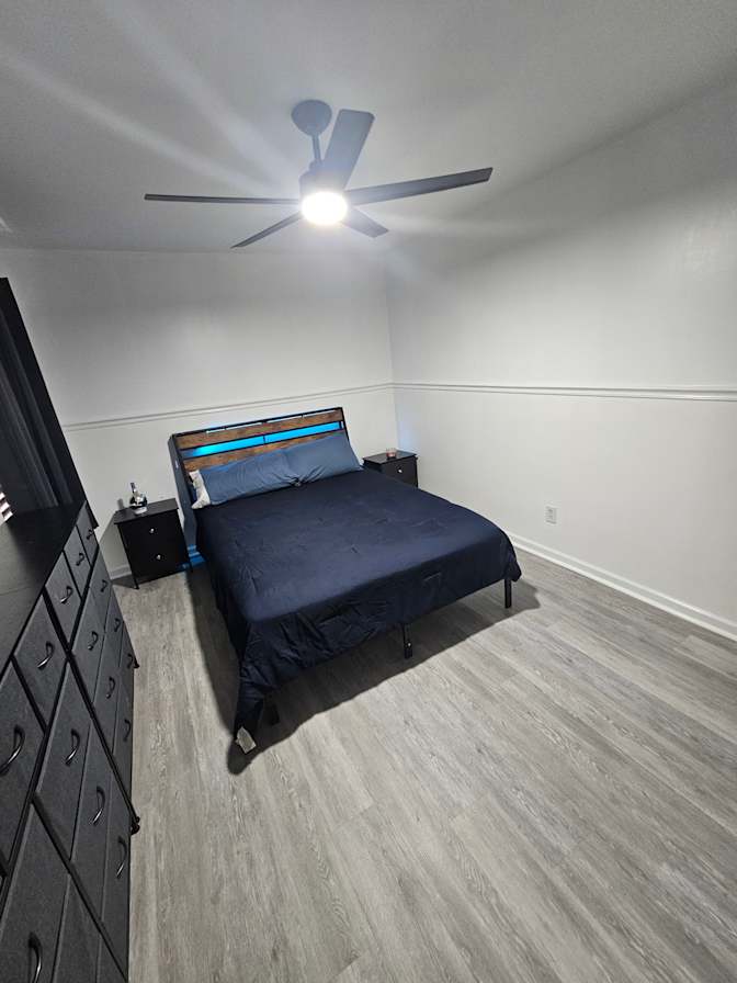 Francisco's room