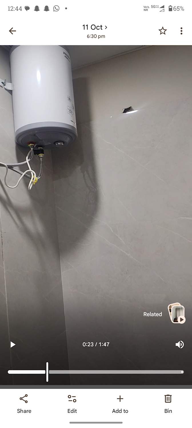 Adarsh Porwal's room