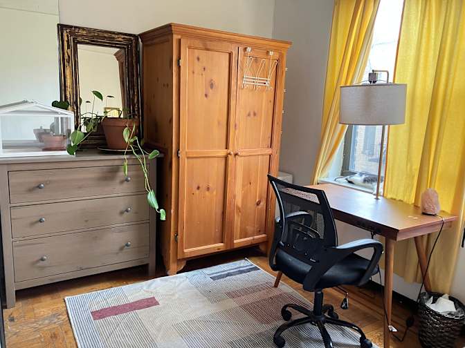 Glorya's room