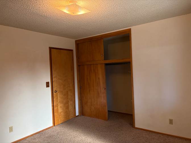 Kaitlyn's room