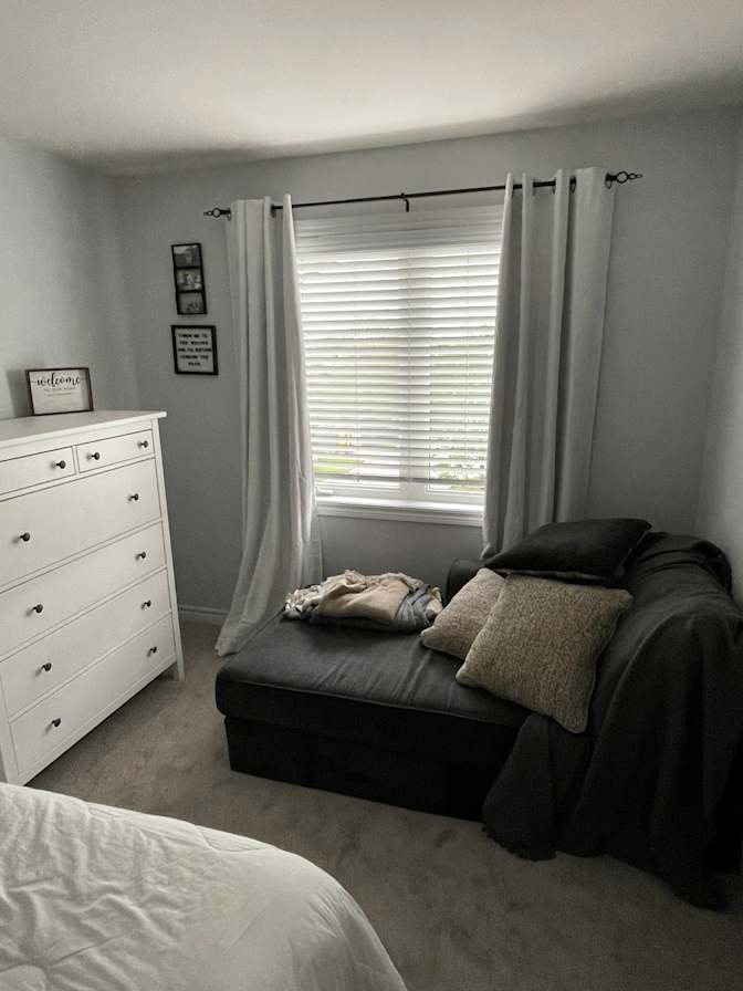 Geoff's room