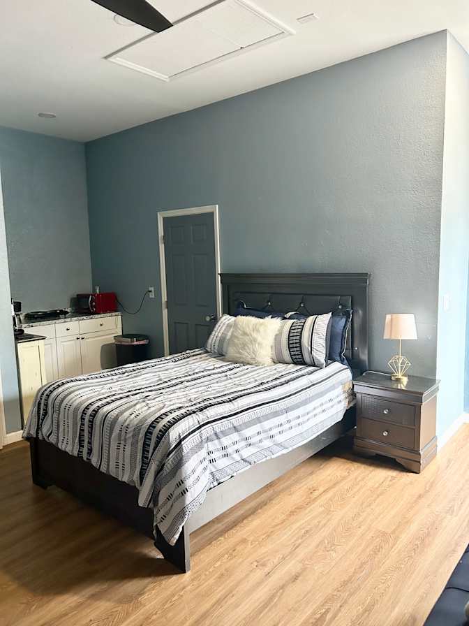 Alexander Howard's room