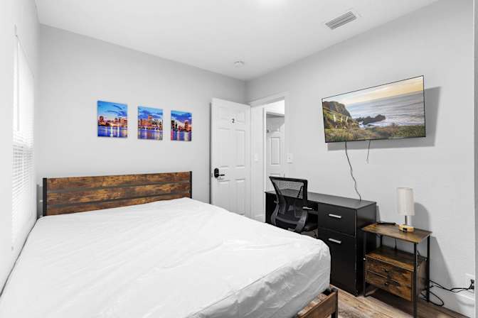 PadSplit's room