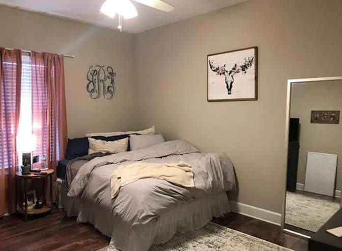 Kevin Daniel's room