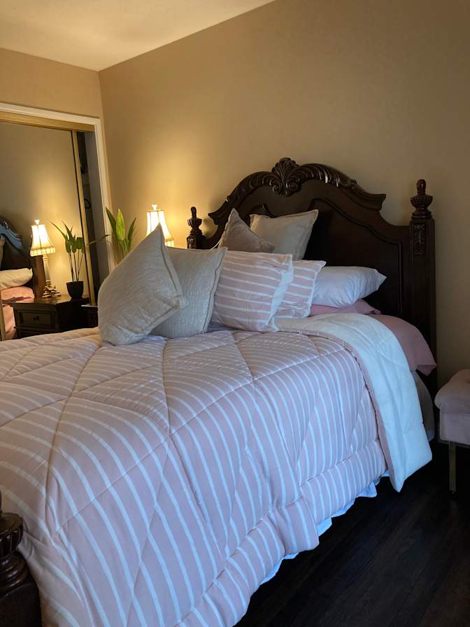 Karolina's room