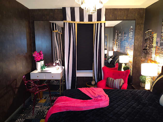 Sean Michael Waters's room