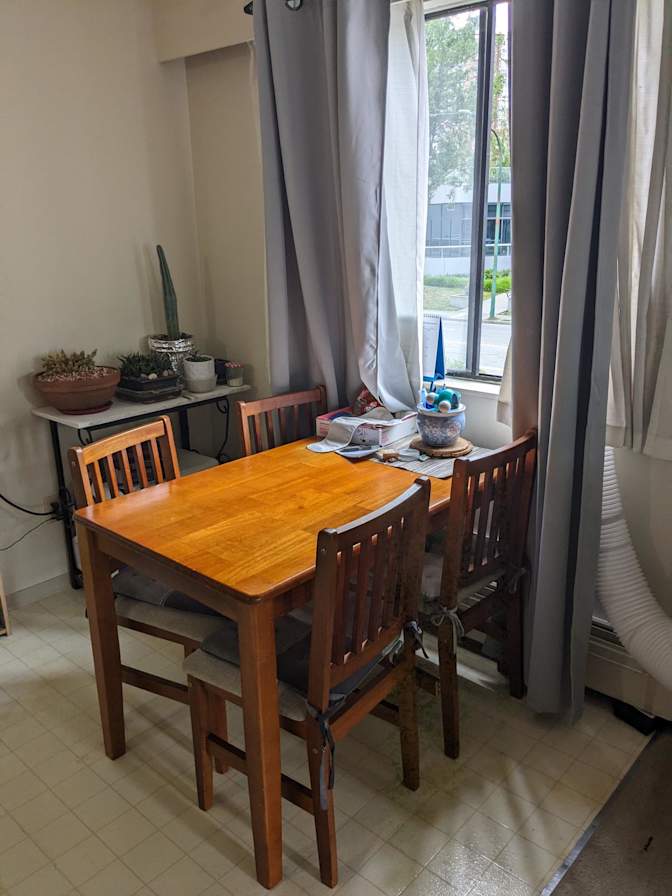 PAN JUN DENI PARK's room
