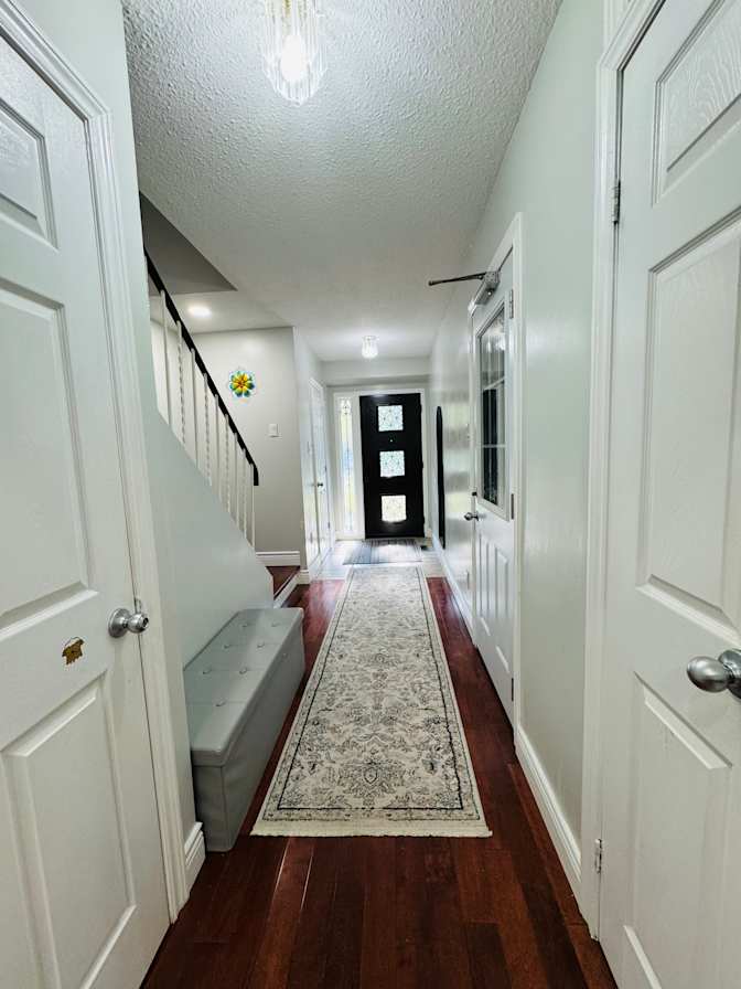 Julie Ann Malinis's room