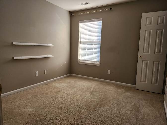 Alcove Rooms's room