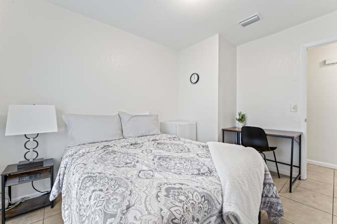 PadSplit's room