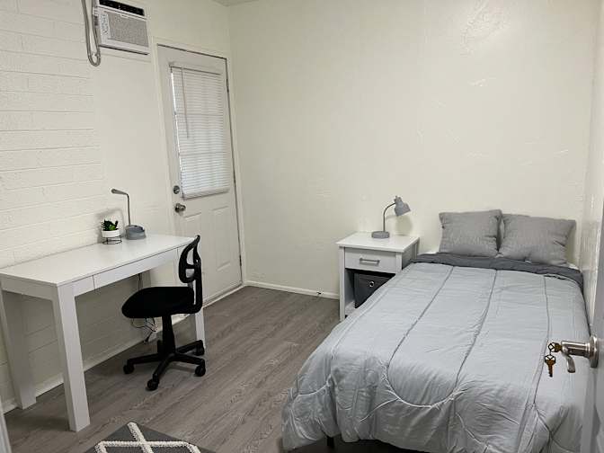 Robert Martinez's room