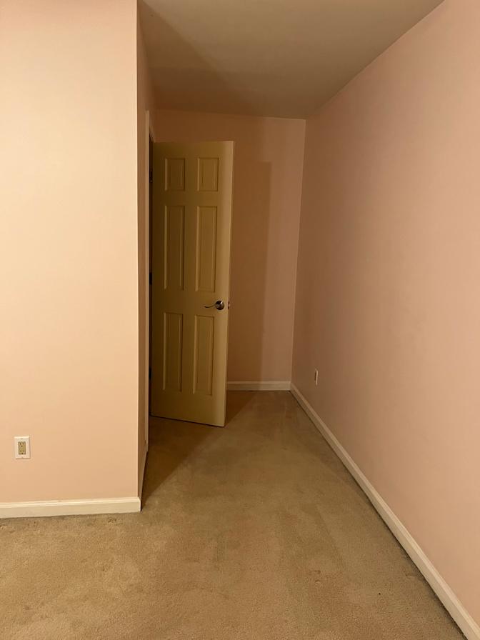 Caroline's room