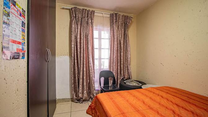 Sphesihle's room